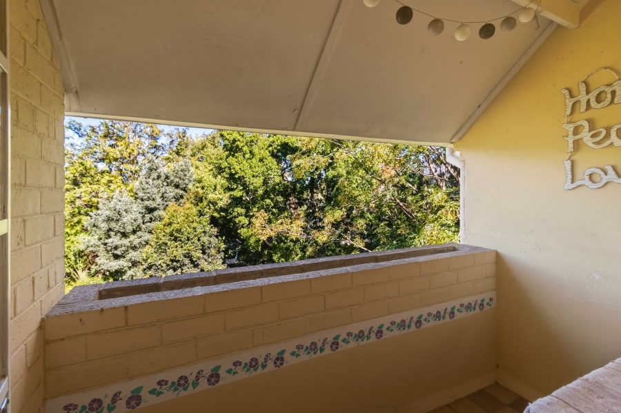 9 Bedroom Property for Sale in Golden Acre Western Cape